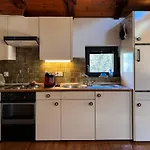 Cozy Apartment In The Green